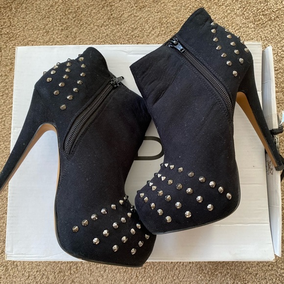 Aldo Ankle Boots Women's Size 6.5. - Picture 2 of 4